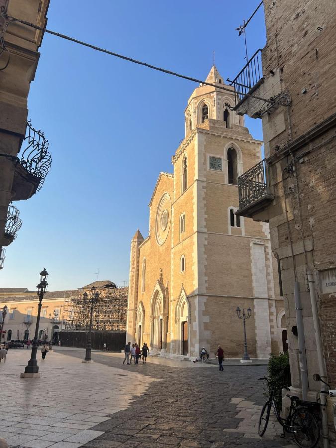 B&B Palazzo Lombardi Lucera Exteriér fotografie